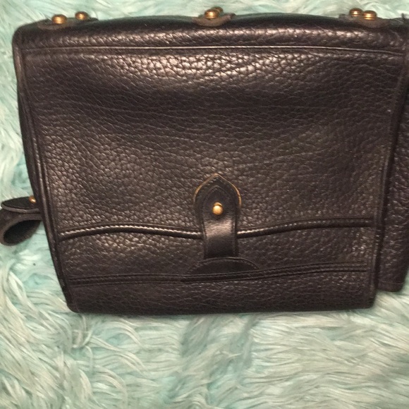 Downey and Bourke Vintage Crossbody - Picture 4 of 7